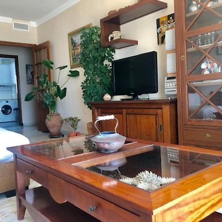 Gatu Premium Villa Isabel Terraza,Parking,1ºlinea Playa,Wifi,Vista Al Mar , Preferente Mayores De 25 Anos Y Familias Cadiz Luaran gambar